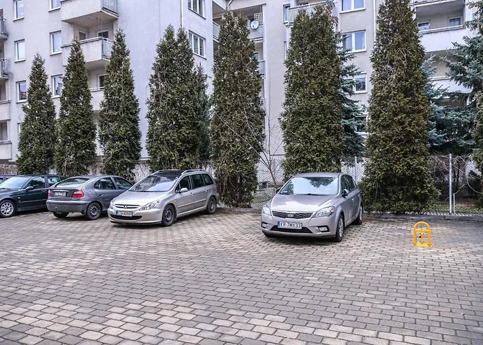 Bronowicka Premium Apartment - 52M2 With Private Parking